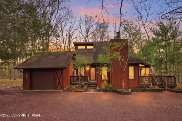 282 Blue Ridge Drive, Canadensis, PA 18325