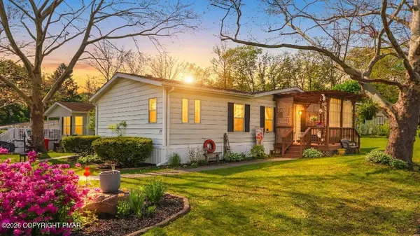 17 Valley View Drive, Bath, PA 18014