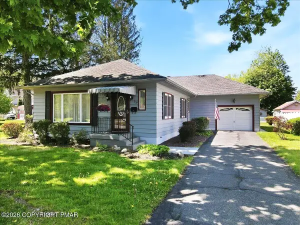 237 Huston Avenue, Stroudsburg, PA 18360