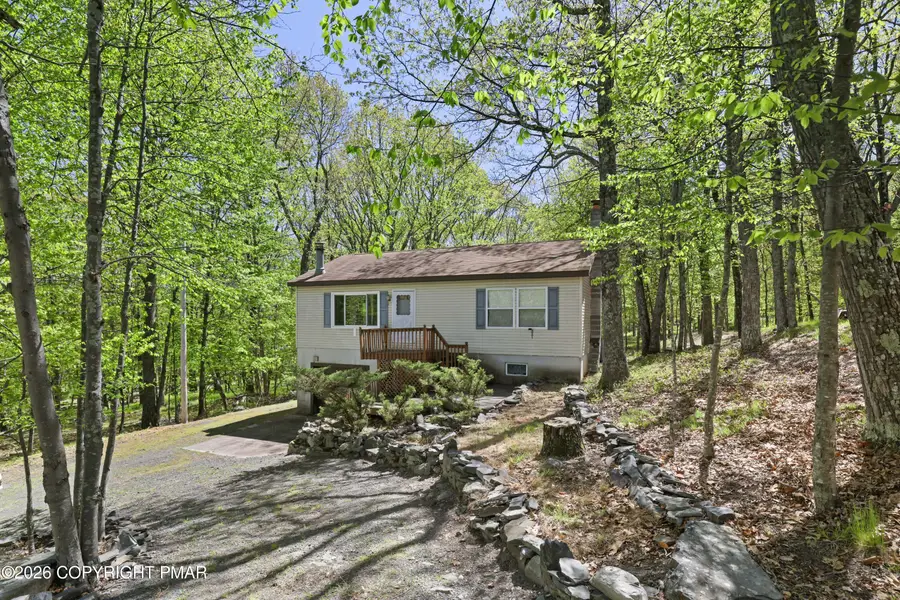 140 Whippoorwill Drive, Bushkill, PA 18324 - #3