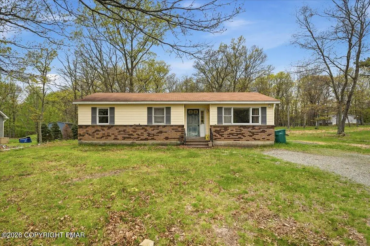 520 Hummingbird Court, Bushkill, PA 18324 - #1