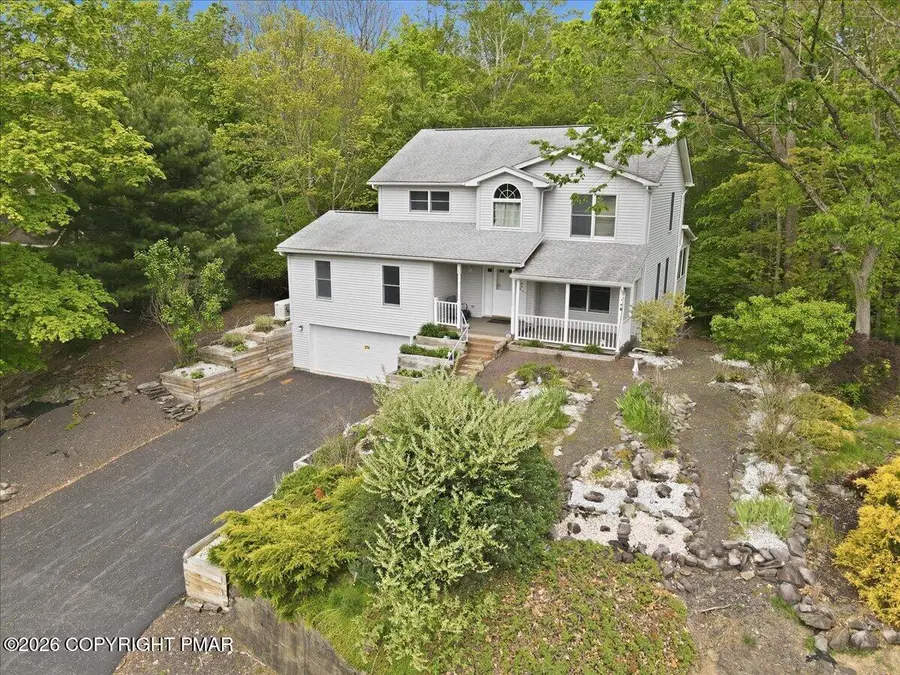 279 Fringe Drive, East Stroudsburg, PA 18302 - #3