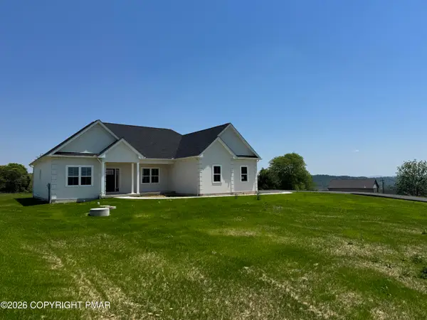 448 Long Lane Road, Walnutport, PA 18088