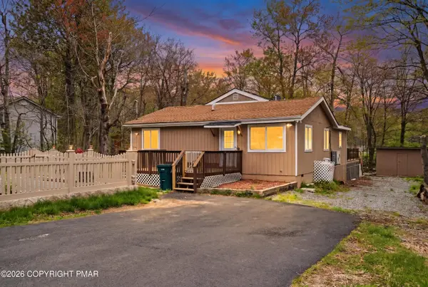 9851 Deerwood Drive, Tobyhanna, PA 18466