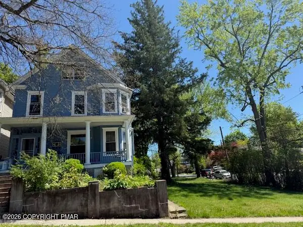181 Analomink Street, East Stroudsburg, PA 18301