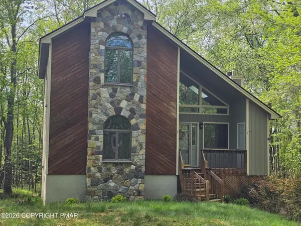 157 Cardinal Lane, Pocono Lake, PA 18347