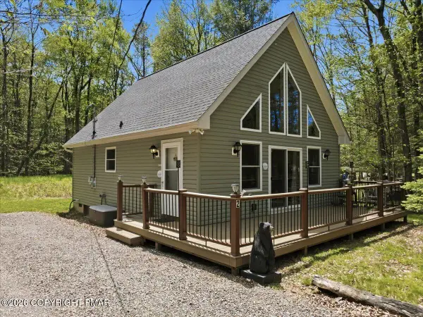 82 Timberlane Drive, Albrightsville, PA 18210