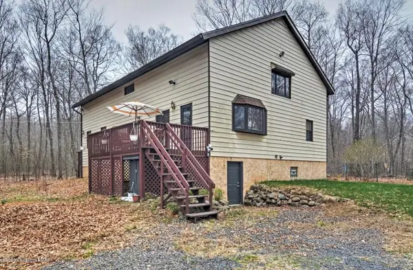 252 High Country Drive, Blakeslee, PA 18610