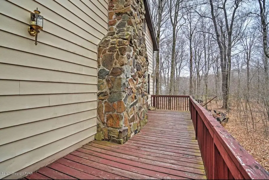 252 High Country Drive, Blakeslee, PA 18610 - #3