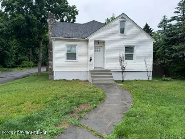 203 Pokona Avenue, Stroudsburg, PA 18360