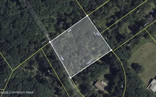Marshall Dr, Stroudsburg, PA 18360