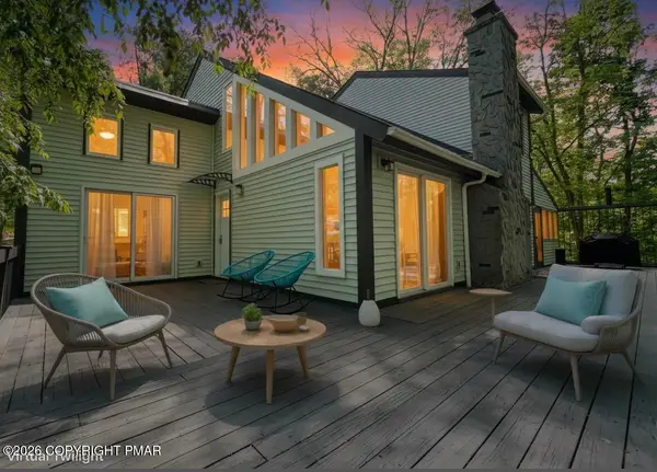 275 Canterbury Road, Bushkill, PA 18324