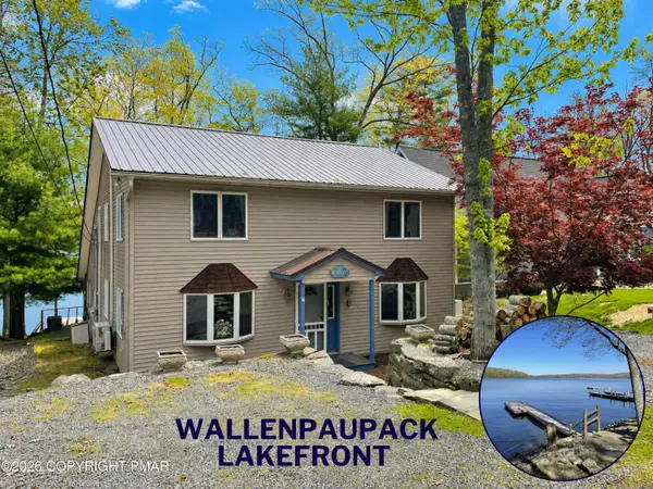 69 Lakeside Drive, Lakeville, PA 18438