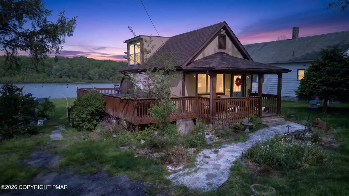 148 Sandy Beach Road, Clifton, PA 18424 - #1