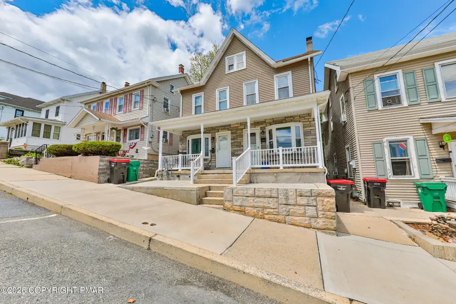 230 Carbon Street, Lehighton, PA 18235 - #2