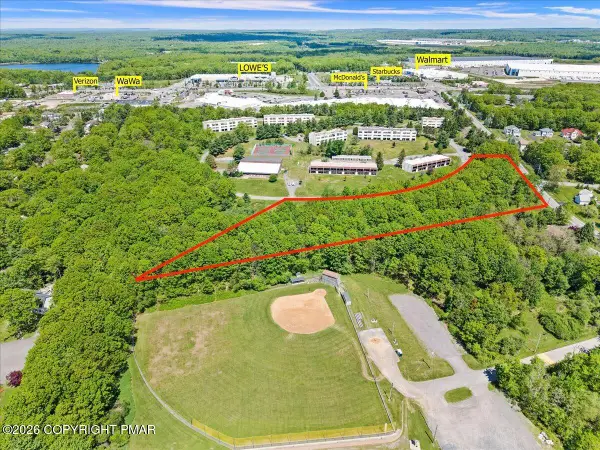 Foxfire Dr Drive, Mount Pocono, PA 18344