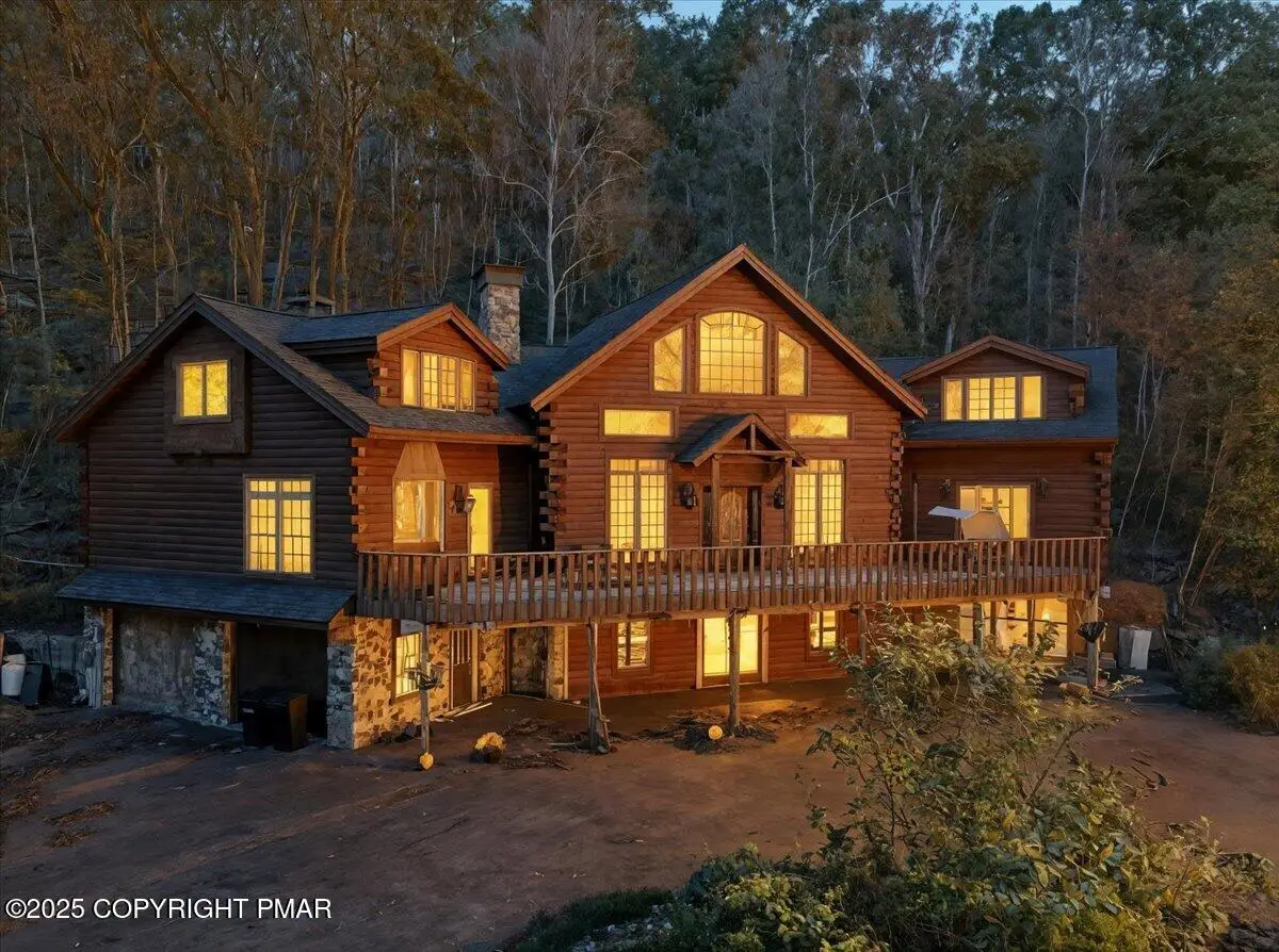 493 Lake Drive, Nesquehoning, PA 18240 - #1