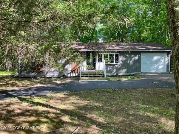 5117 Hickory Lane, East Stroudsburg, PA 18302