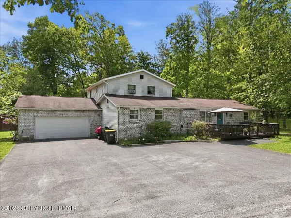 1127 Mattioli Road, Bartonsville, PA 18321