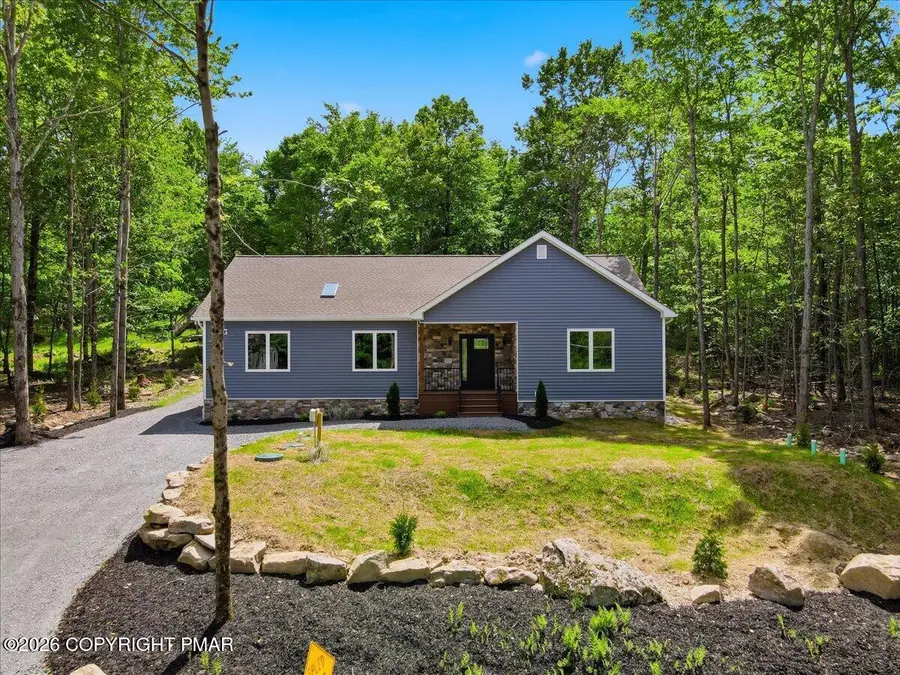 124 Wallenpaupack Drive, Greentown, PA 18426 - #3