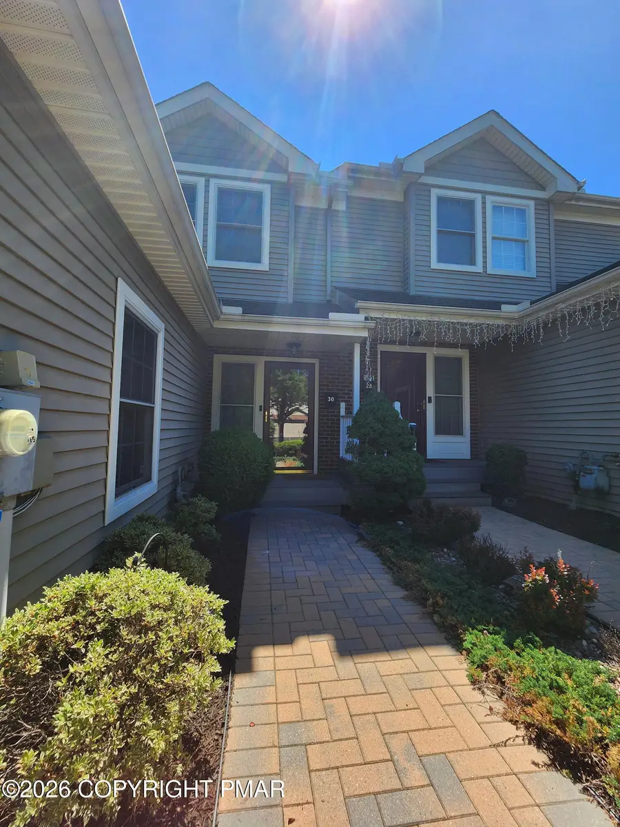 30 Oak Leaf Lane, East Stroudsburg, PA 18301 - #3