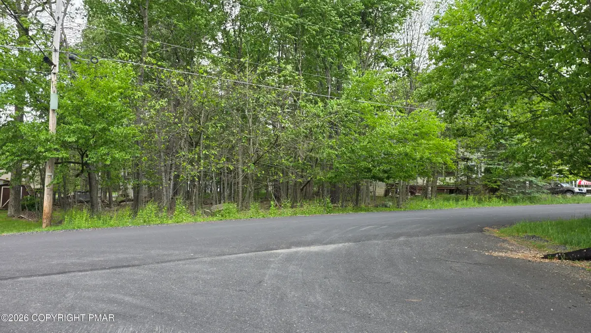 537 Horshoe Bend 537 Bend, Tobyhanna, PA 18466 - #1