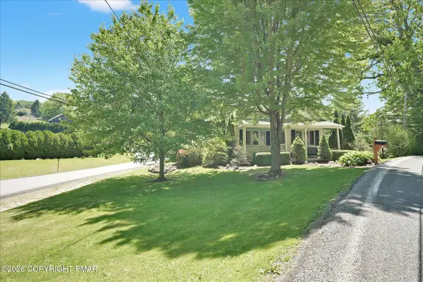 750 Brockton Mountain Drive, Barnesville, PA 18214