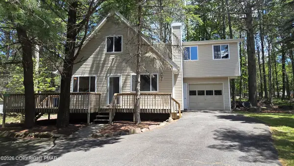 8232 Sunset Drive, Tobyhanna, PA 18466