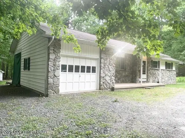 112 Sawkill Meadow Lane, Milford, PA 18337 - #2