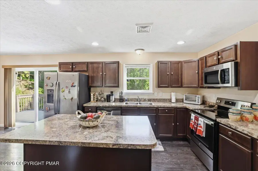 631 Sunglo Lane, Henryville, PA 18332 - #3