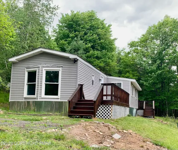 204 Moyer Court, Scotrun, PA 18355