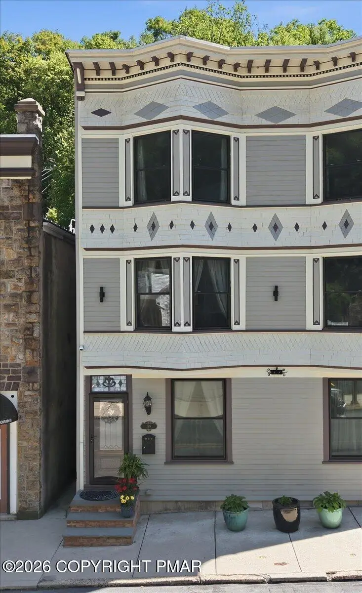 169 W Broadway, Jim Thorpe, PA 18229 - #1