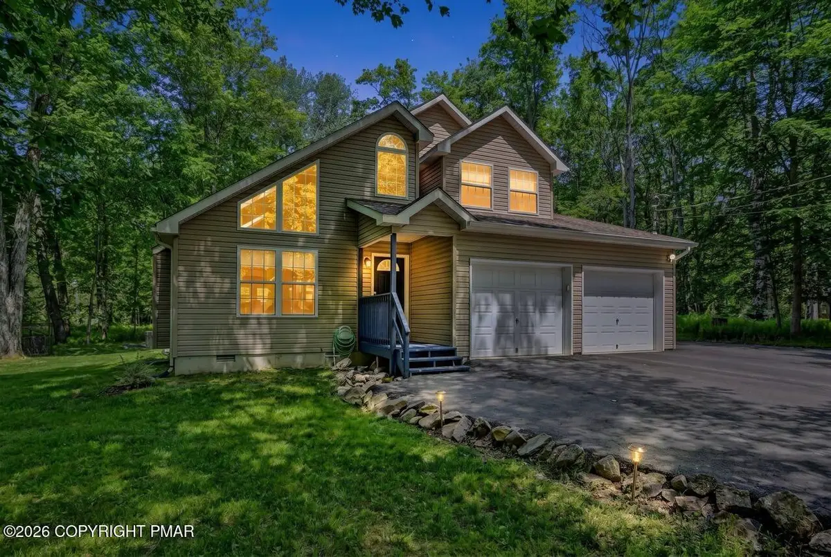 125 Cardinal Lane, Pocono Lake, PA 18347 - #1