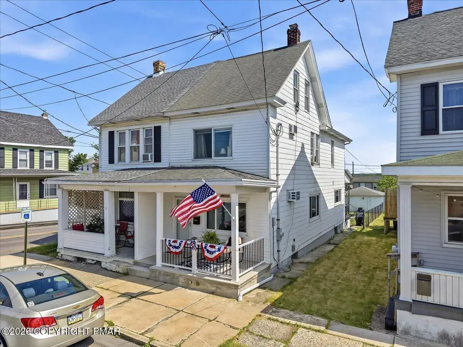 153 E White Street, Summit Hill, PA 18250 - #2