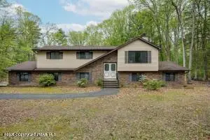 3834 Foxborough Court, Stroudsburg, PA 18360