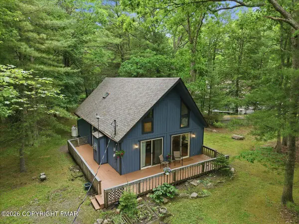 13 Teddyuscung Trail, Albrightsville, PA 18210