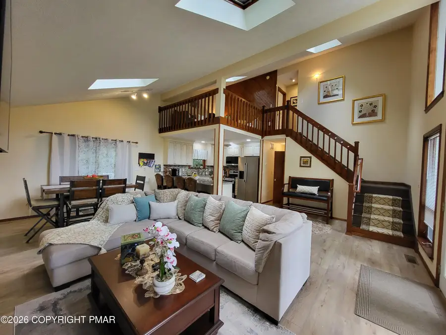 251 Dorchester Drive, Bushkill, PA 18324 - #2