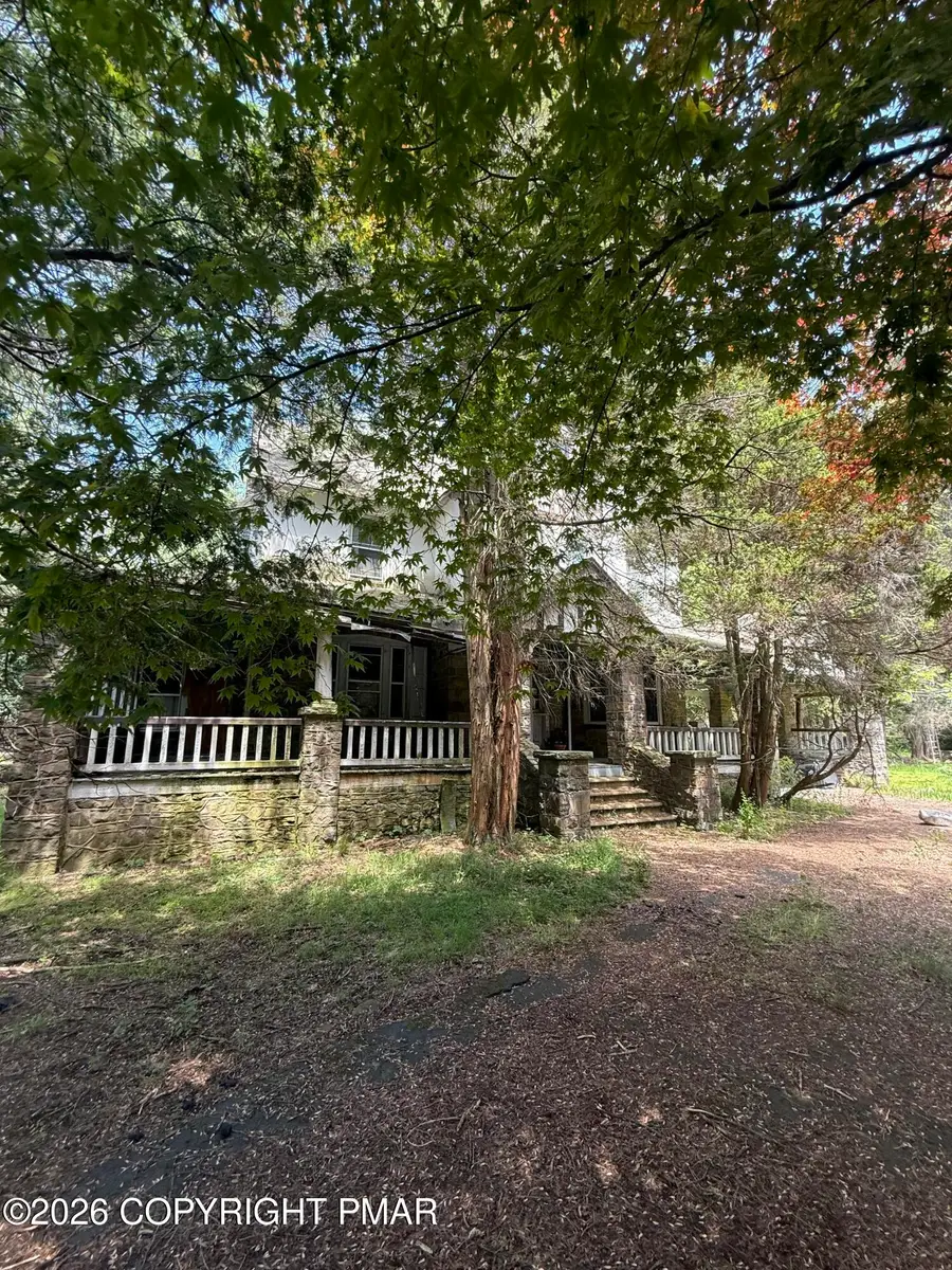 33 Knox Street, Mount Pocono, PA 18344 - #3