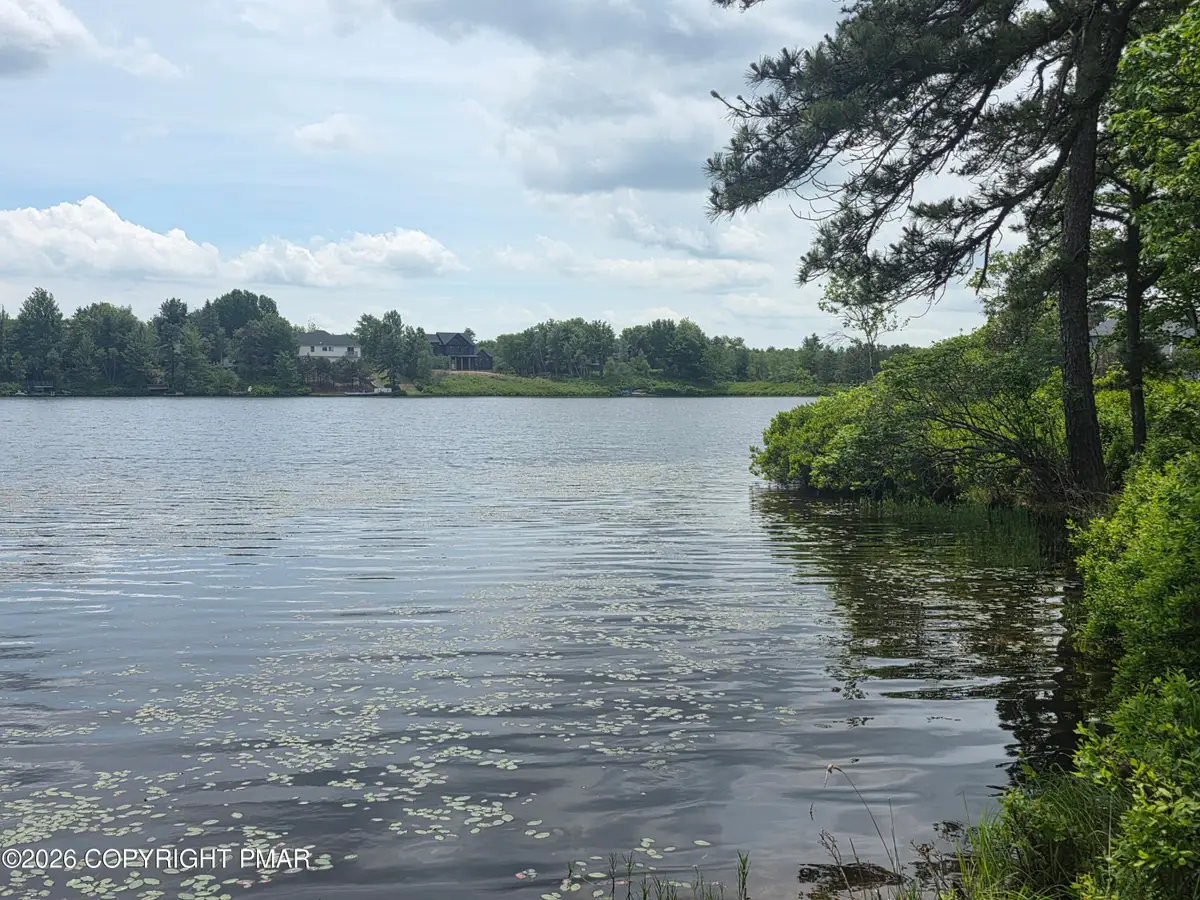702 Clearview Court E, Long Pond, PA 18334 - #1