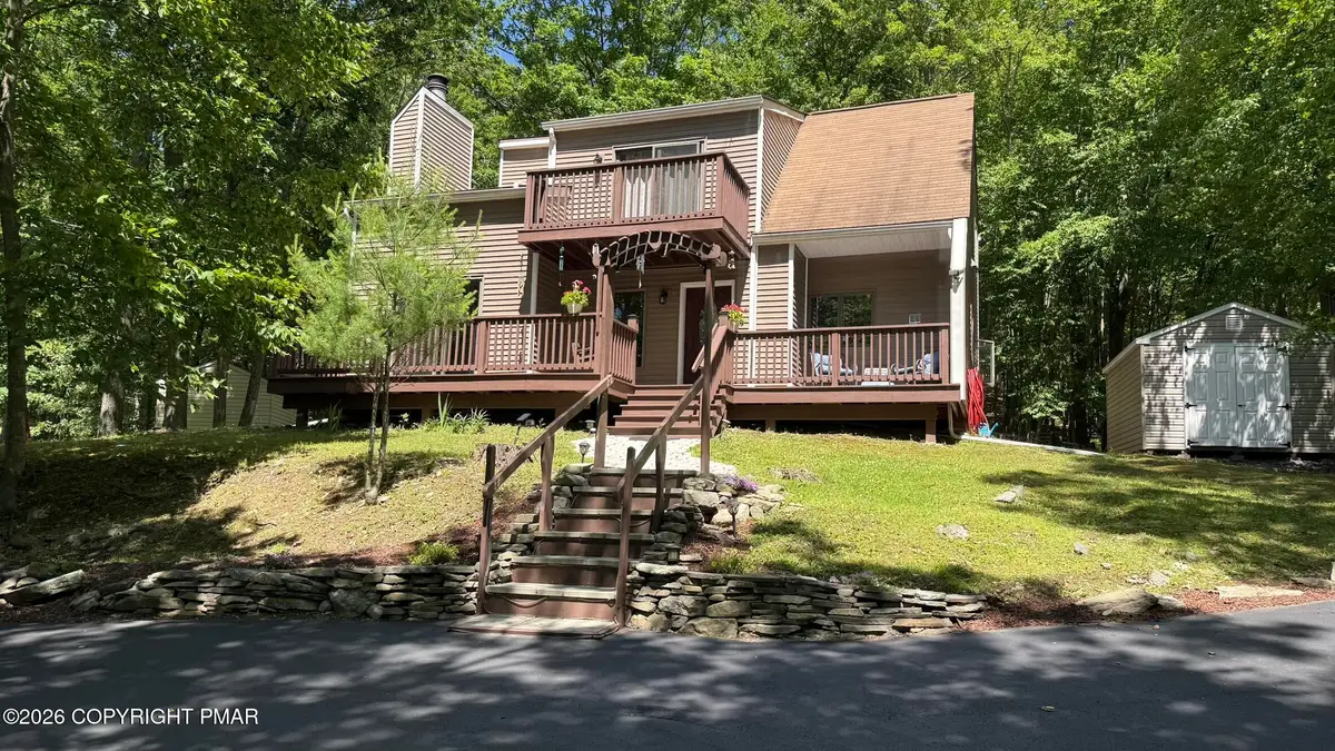 4271 Winchester Way, Bushkill, PA 18324 - #1