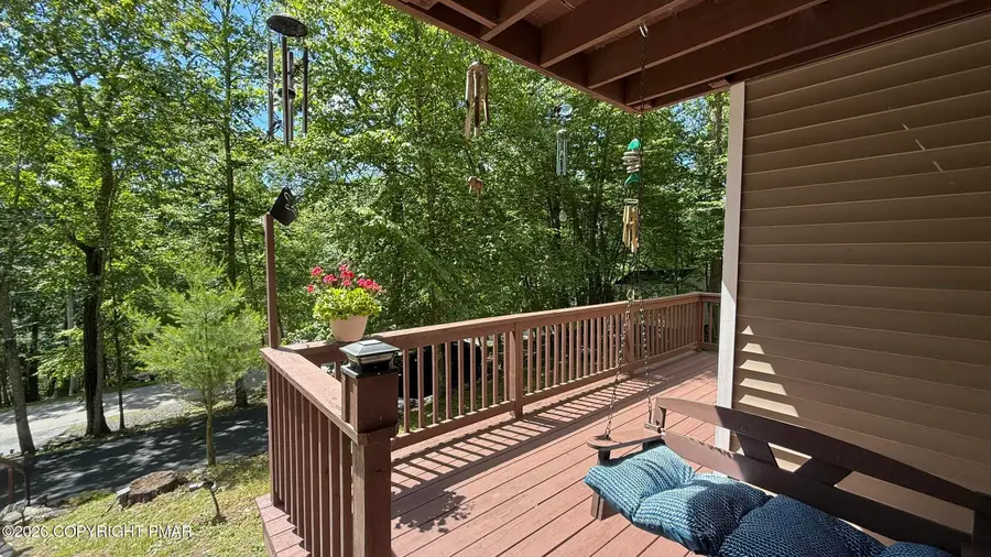 4271 Winchester Way, Bushkill, PA 18324 - #3