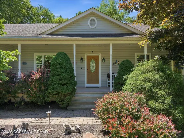 252 Chestnut Road, Pocono Lake, PA 18347