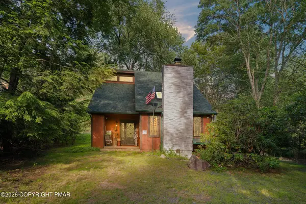 328 Miller Drive, Pocono Pines, PA 18350