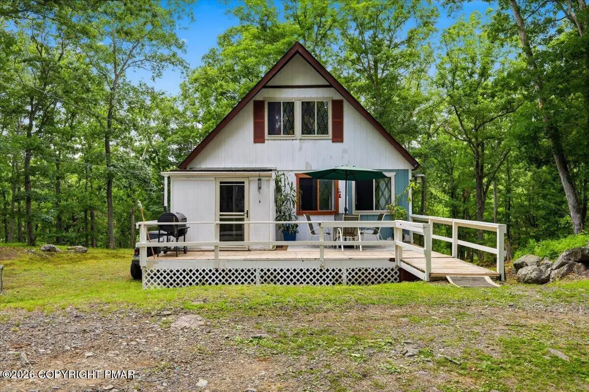 133 Oxford Street, Bushkill, PA 18324 - #1