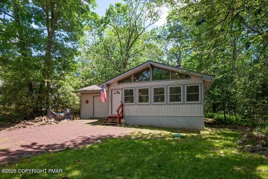 304 Long View Lane, Pocono Pines, PA 18350 - #2