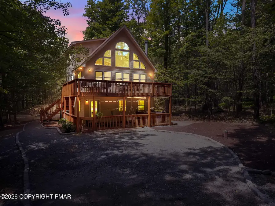 24 W Creekview Drive, Clifton, PA 18424 - #2