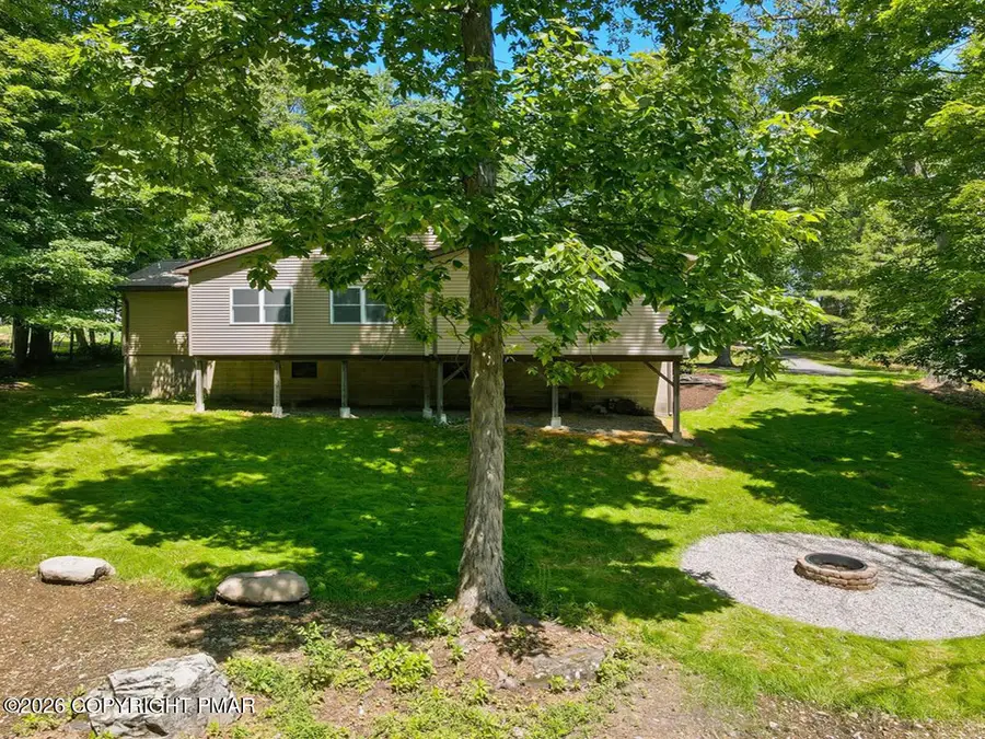 307 Foxglove Road, Stroudsburg, PA 18360 - #2