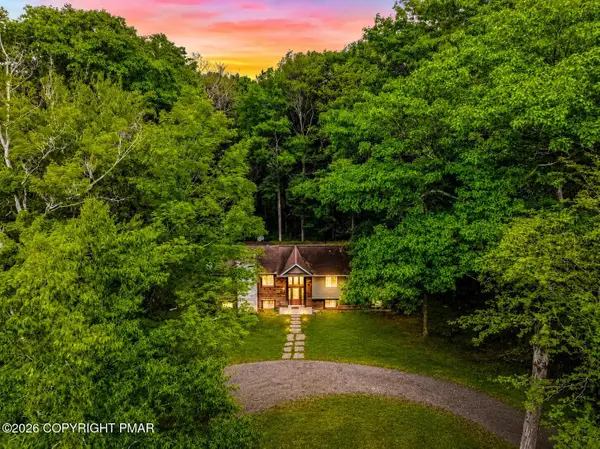 1744 Stag Run, Pocono Lake, PA 18347