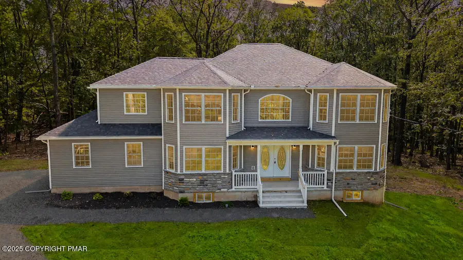 1101 Red Fox Ct 9 Court, Kresgeville, PA 18333 - #3