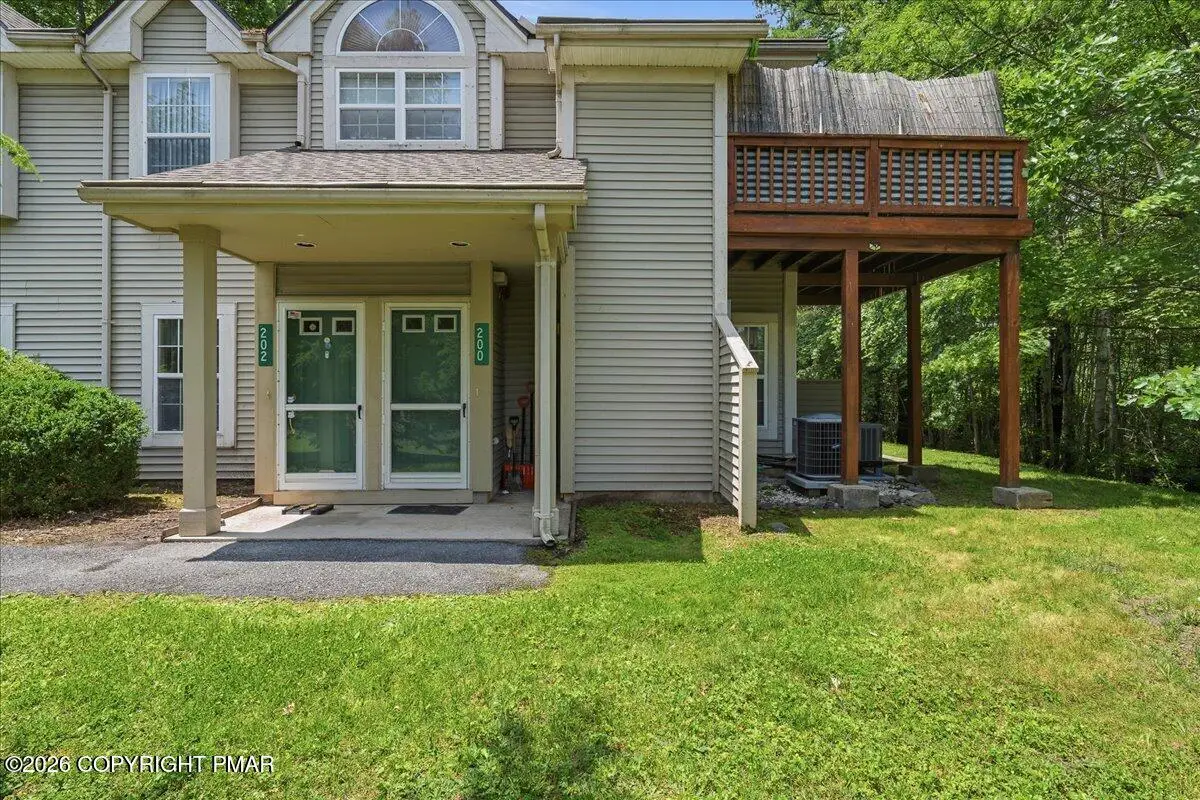 200 Turnberry Village, East Stroudsburg, PA 18302 - #1
